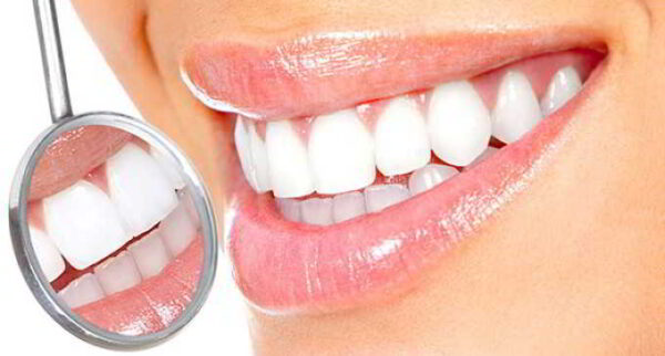 Come prendersi cura dei propri denti - - BioNotizie.com